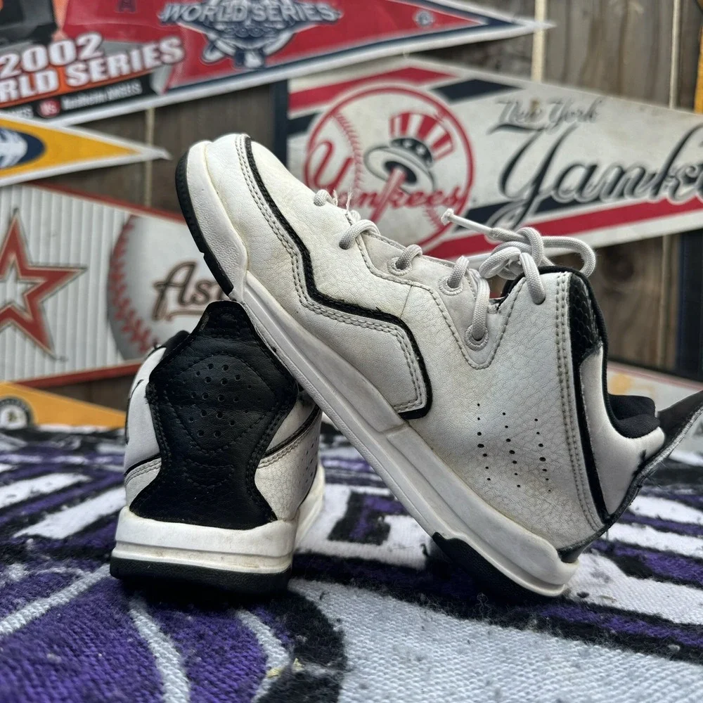 Size 2.5Y‎ - Nike JORDAN COURTSIDE 23 PS AQ7734-100